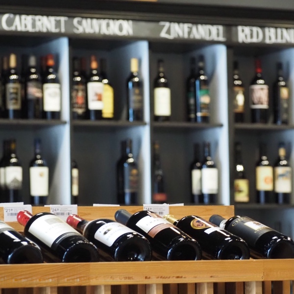 Red Wine Club - Image 2
