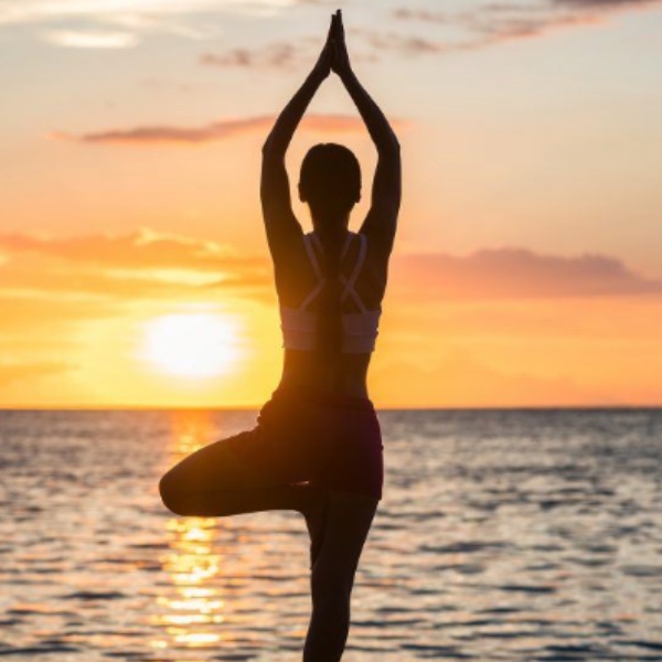 LIVE WELL Wellness Club