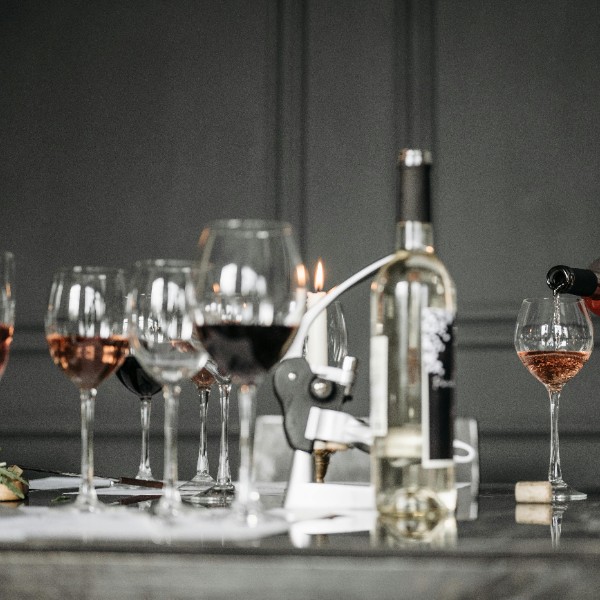 Quarterly REDS/WHITES (6 BOTTLES) - Image